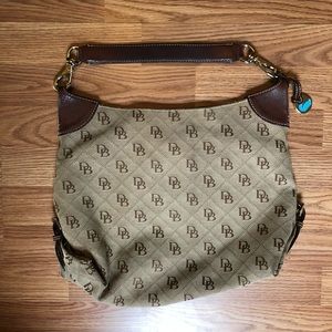 Dooney & Bourke Purse